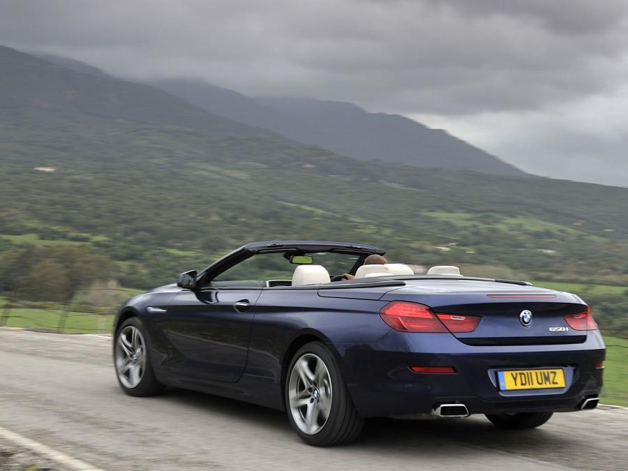  BMW 650i Convertible 2011 года  (UK) (фото 5 из 17)